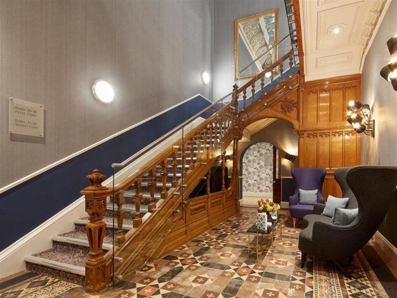 Oddfellows On The Park Cheadle  Zewnętrze zdjęcie The staircase