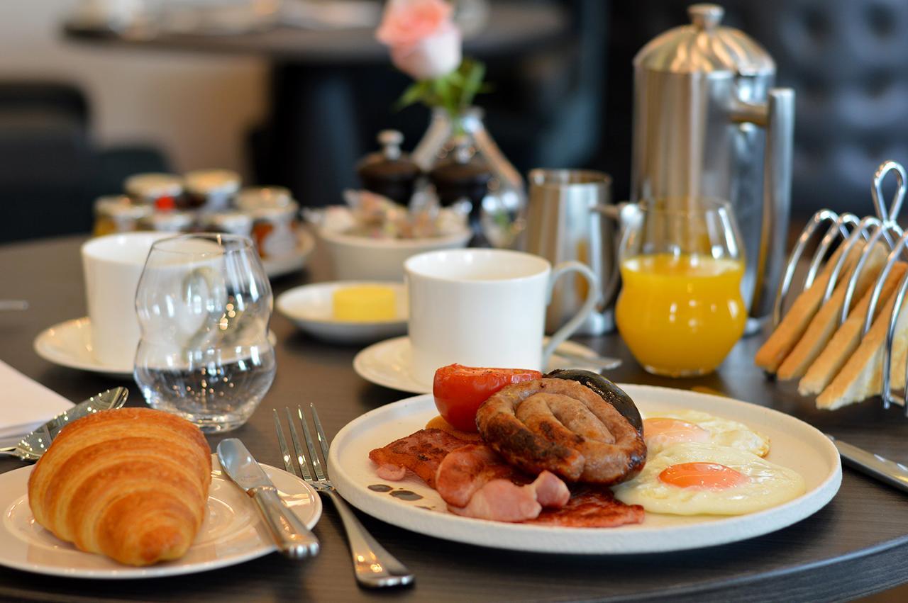 Oddfellows On The Park Cheadle  Zewnętrze zdjęcie English breakfast